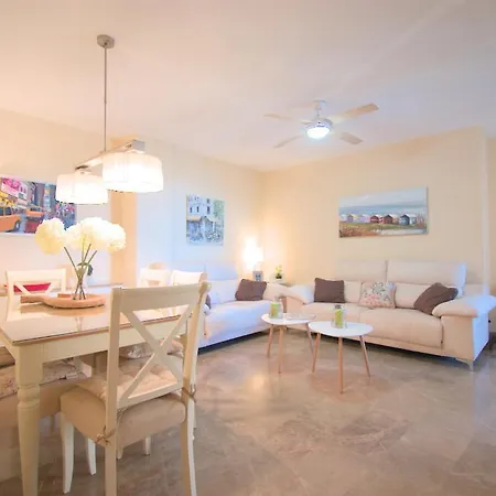 Puerto Marino By Edeal Homes Apartament