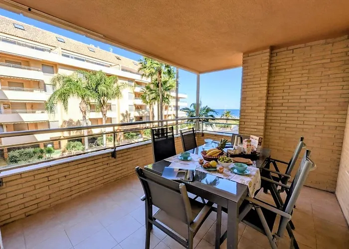 Appartamento Puerto Marino By Edeal Homes